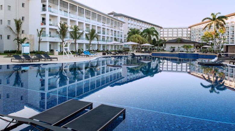 <b>Royalton White Sands Montego Bay Pool</b> <b>Royalton White Sands Montego Bay Pool</b>