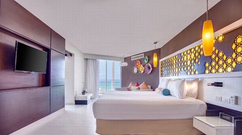 <b>Royalton White Sands Montego Bay Room</b> <b>Royalton White Sands Montego Bay Room</b>