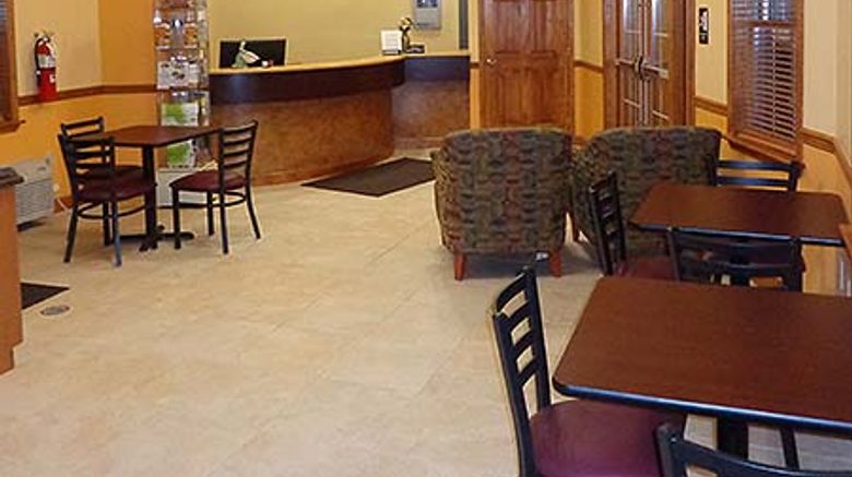<b>Budget Inn Williamsport Lobby</b>