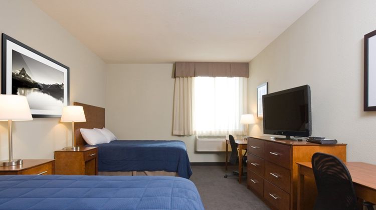 Bakken Airport XWA Hotel and Suites Room
