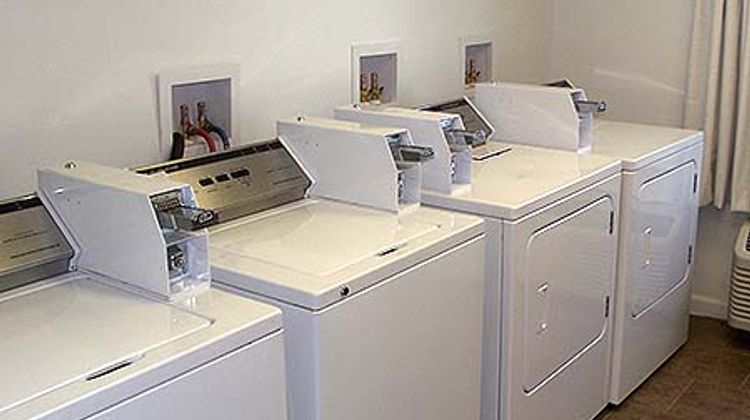 Ramada by Wyndham Williston Health