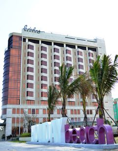 Holiday Beach Hotel