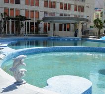 Holiday Beach Hotel Pool