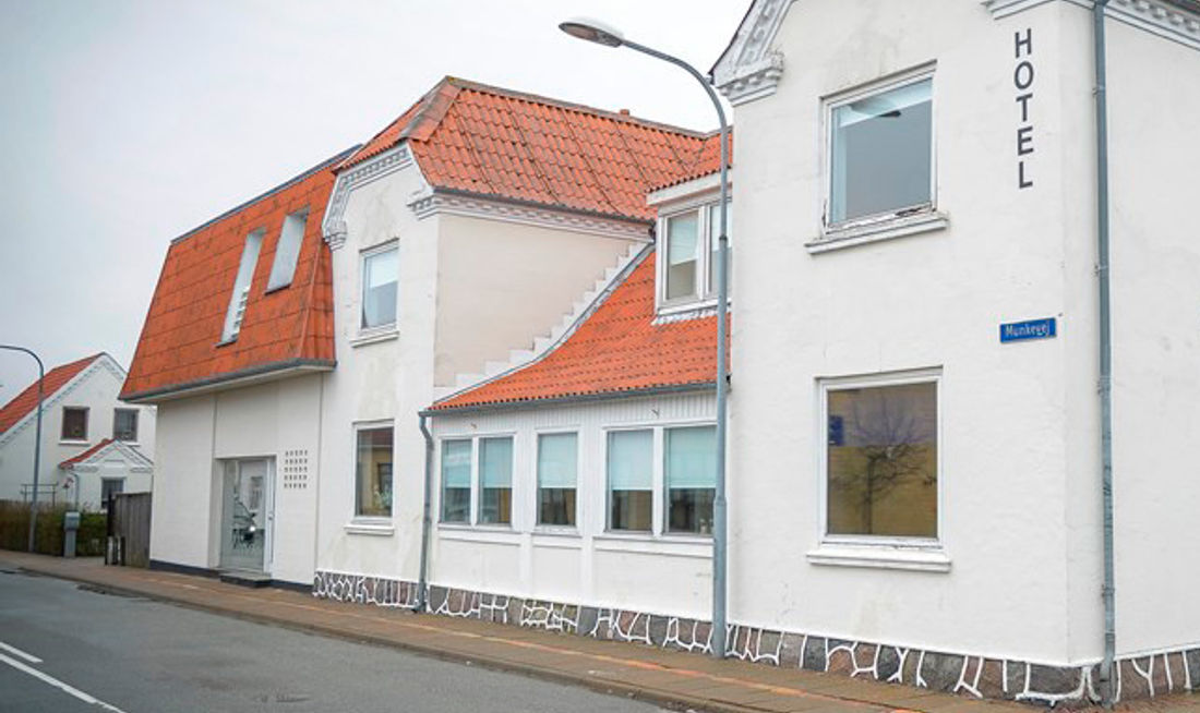 Hotel Strandby Exterior