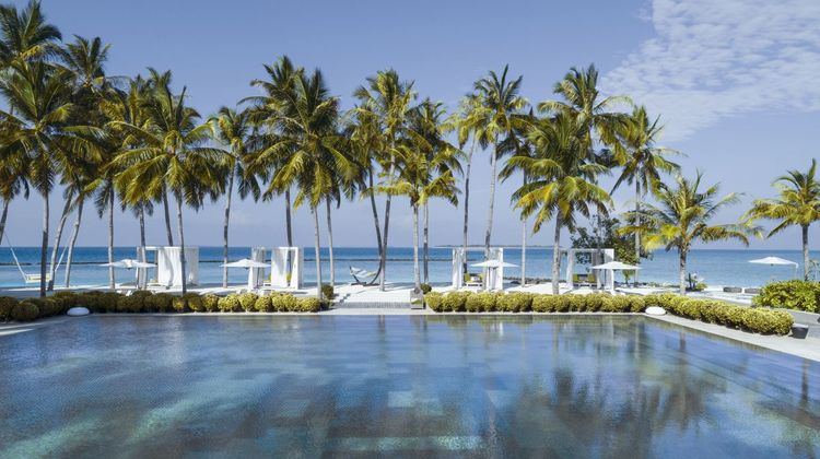 Cheval Blanc Randheli Pool
