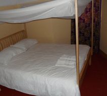 Gorilla African Guest House Suite