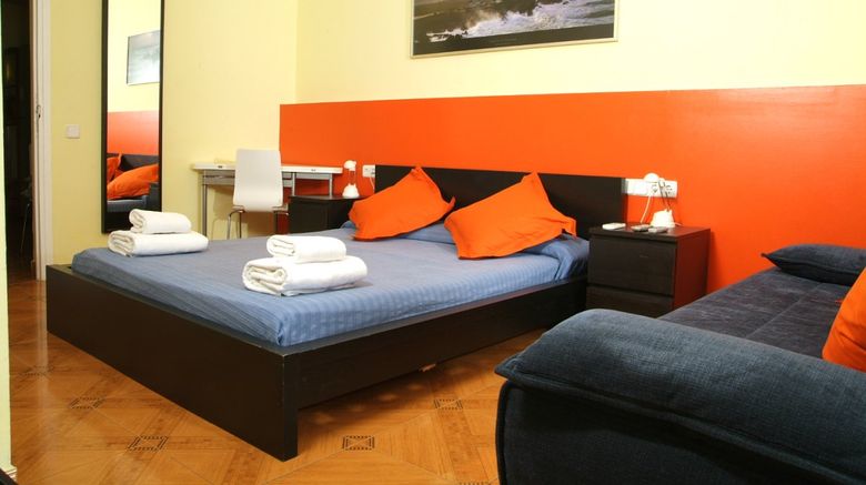 <b>Barcelona City Centre Hostal Room</b>