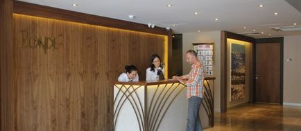 Londe Business Suite Hotel Lobby