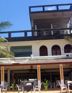 Royal Beach Hotel