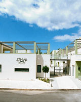 Athina Beach Hotel