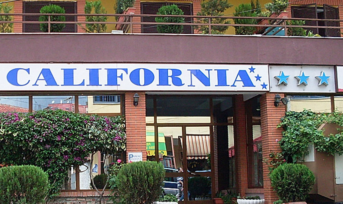 Hotel California Exterior