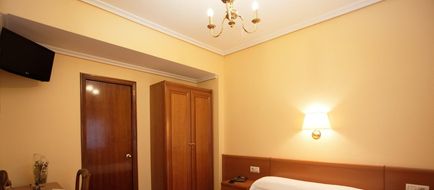 Panton Hotel Room
