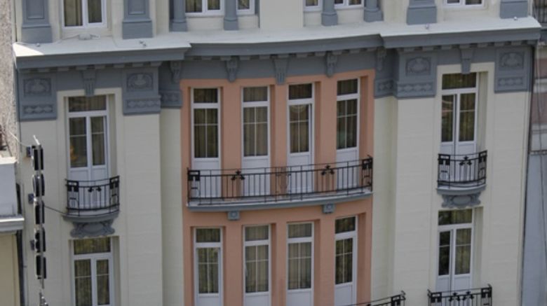 Hotel Ilisia Exterior