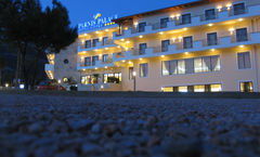 Parnis Palace Hotel Suites