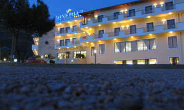 Parnis Palace Hotel Suites
