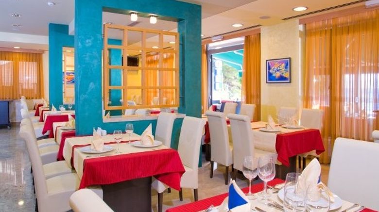<b>Hotel Saudade Restaurant</b>