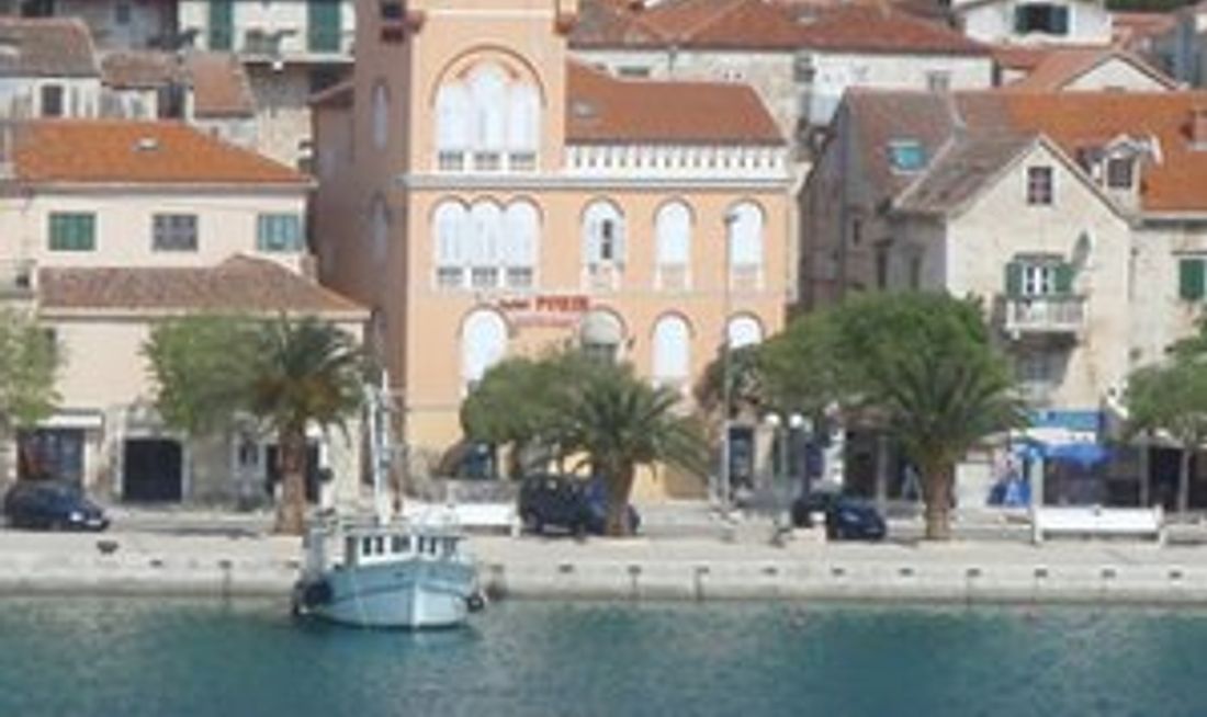 Hotel Porin Exterior