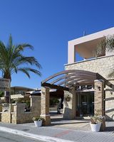 Elotis Suites