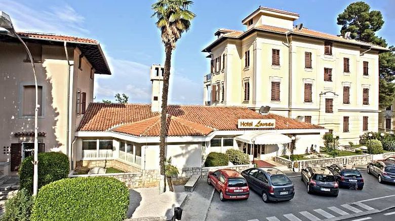 Hotel Lovran Exterior
