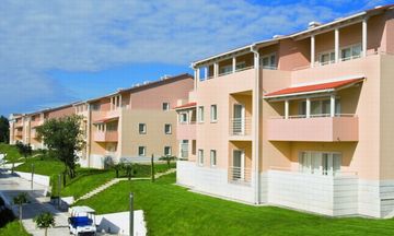 Family Apartments Novi