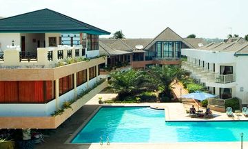 Beachcomber Hotel & Resort