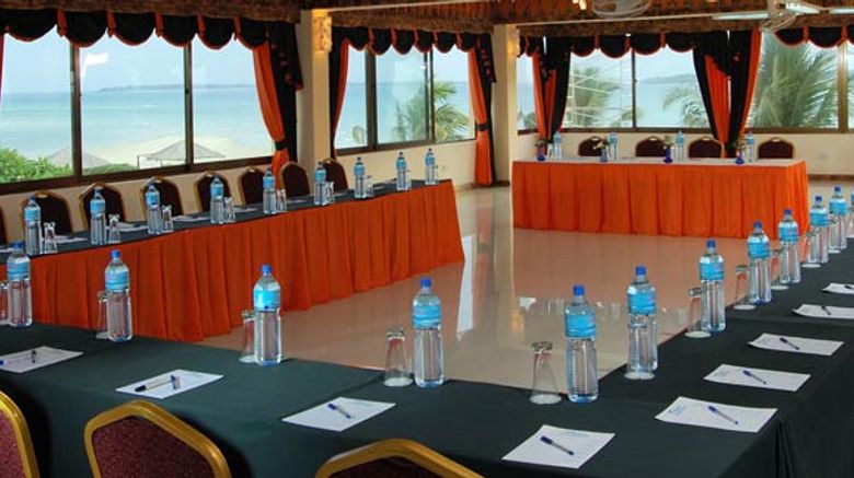 <b>Beachcomber Hotel & Resort Meeting</b>