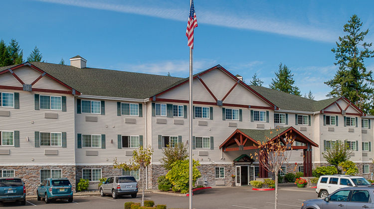 FairBridge Inn & Suites Dupont Exterior
