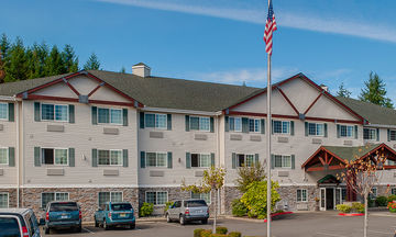FairBridge Inn & Suites Dupont