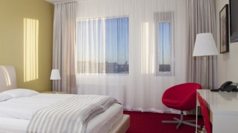 Airport Hotel Aurora Star Room