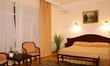 Chebotarev Hotel