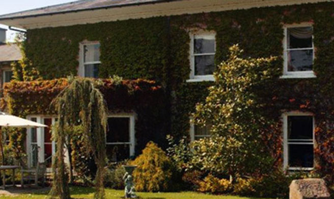Raheen House Hotel Exterior