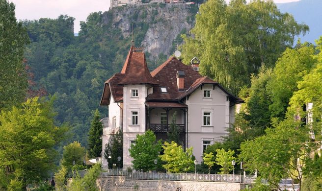 Villa Adora Exterior