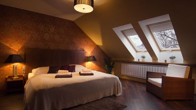 <b>City Residence Apartment Hotel Room</b>
