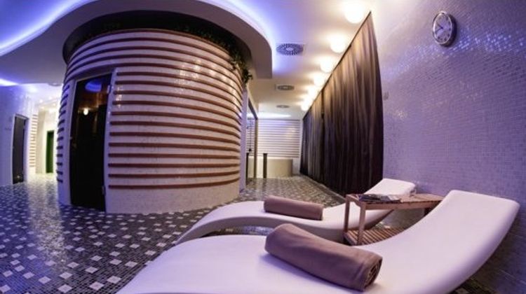 Astrum Laus Business Hotel Spa