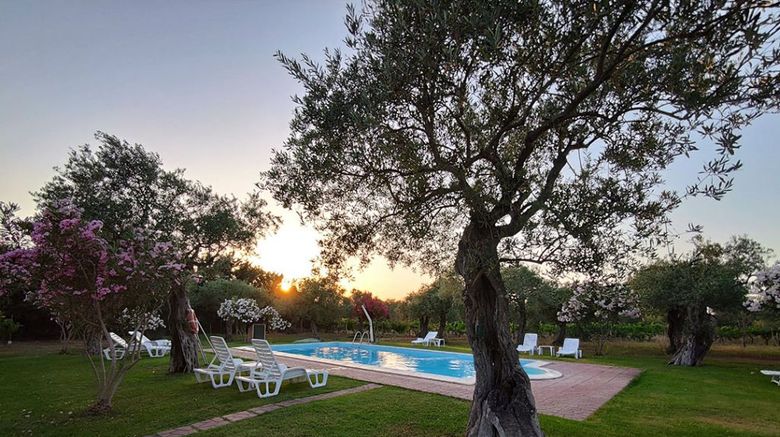 <b>Villa Grazia B&B Alghero Pool</b> <b>Villa Grazia B&B Alghero Pool</b>