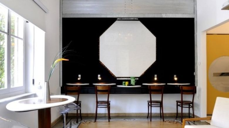 <b>Athens Green Appartments Lobby</b>