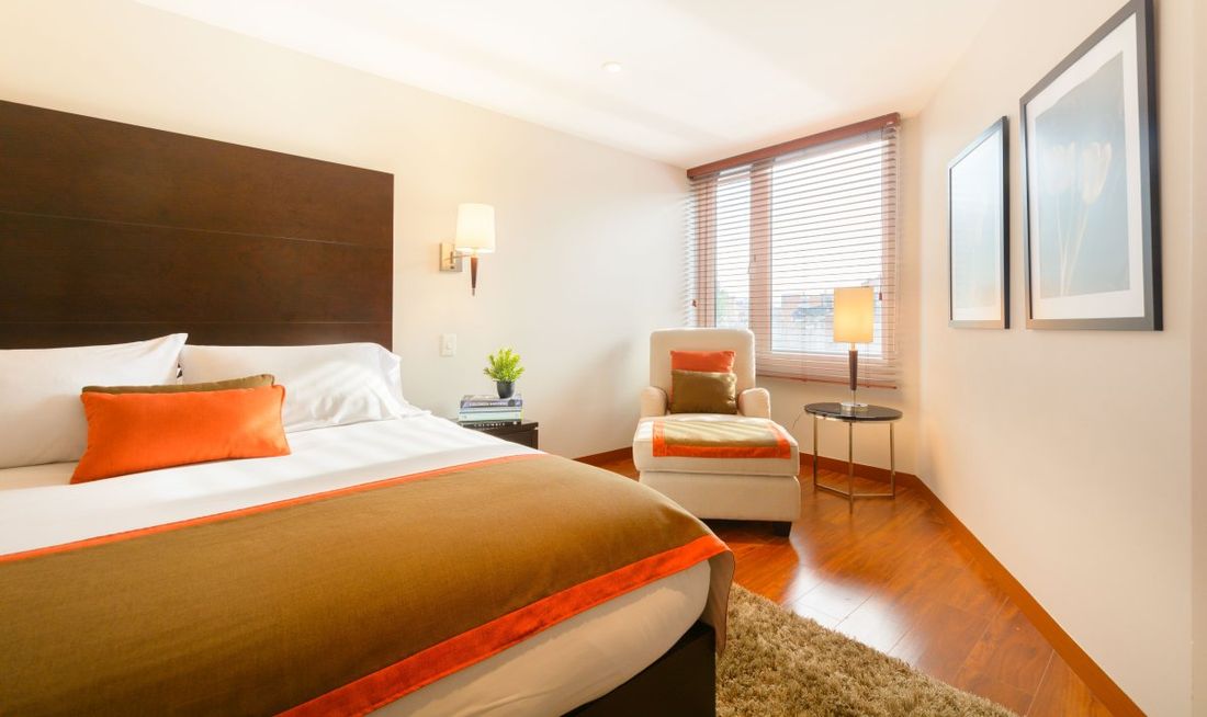 Nico ApartaSuites Room