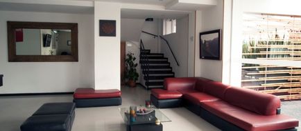 Hotel Innova 68 Lobby