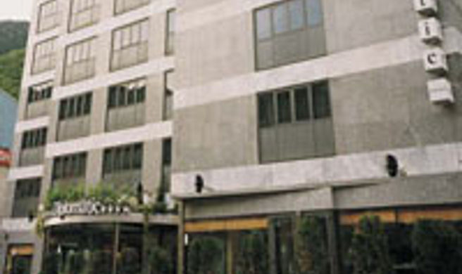 Diplomatic Hotel Exterior