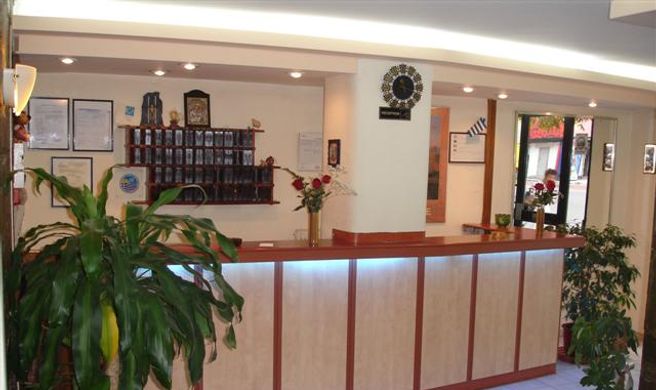 Hotel Elite Lobby