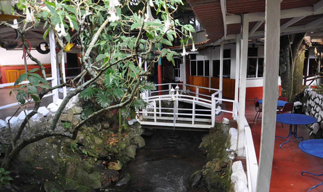 Hotel Fundadores Exterior