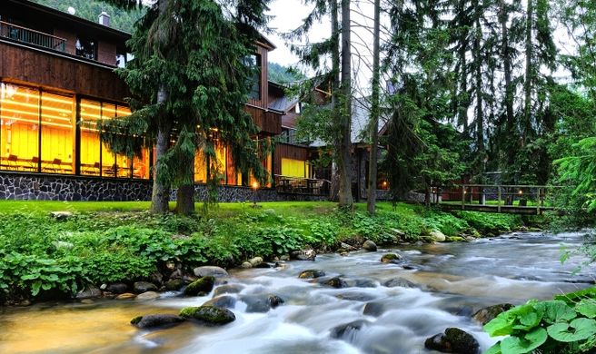 Hotel Tri Studnieky Exterior