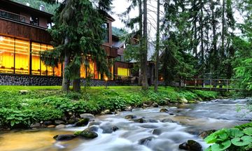 Hotel Tri Studnieky
