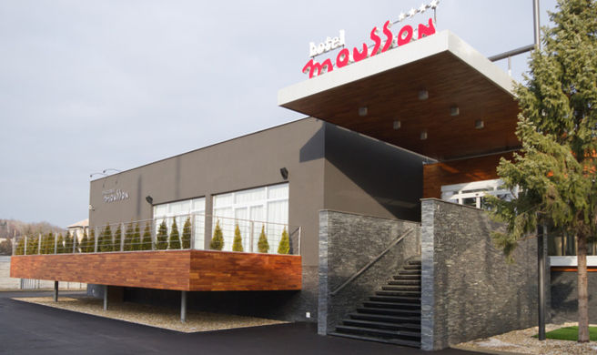 Hotel Mousson Exterior
