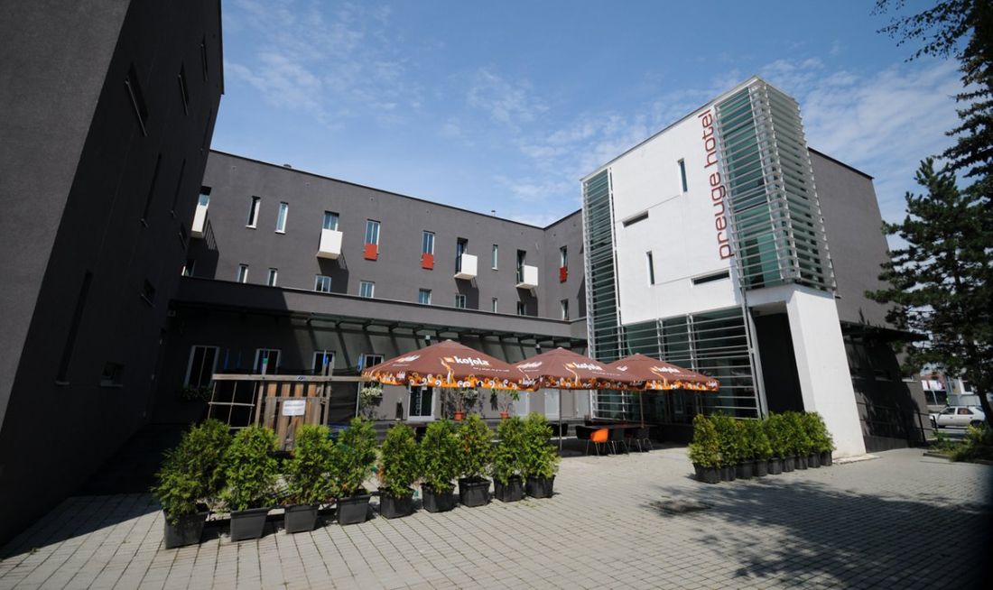 Hotel Preuge Exterior