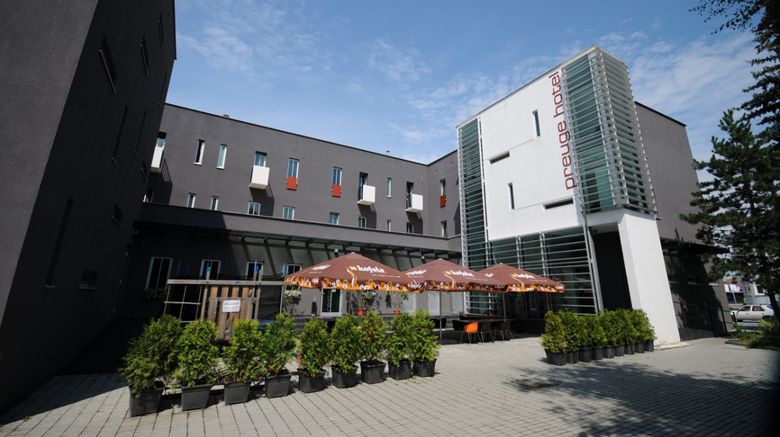 <b>Hotel Preuge Exterior</b>
