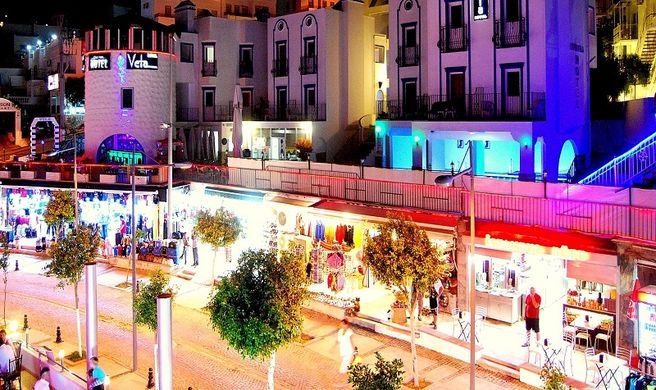 Club Vela Hotel Exterior