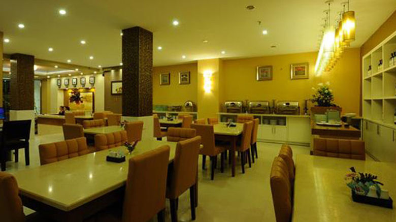 <b>Asian Ruby Central Hotel Restaurant</b>