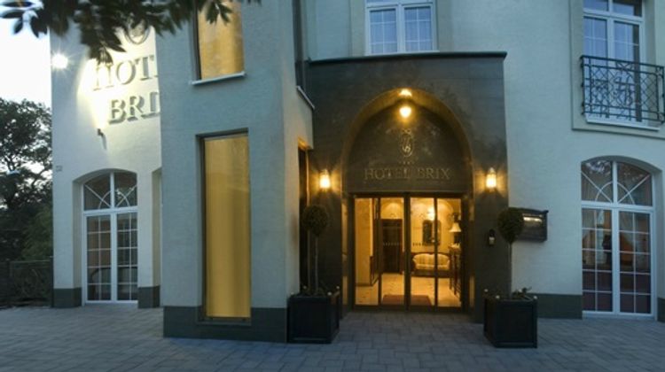 Hotel Brix Exterior