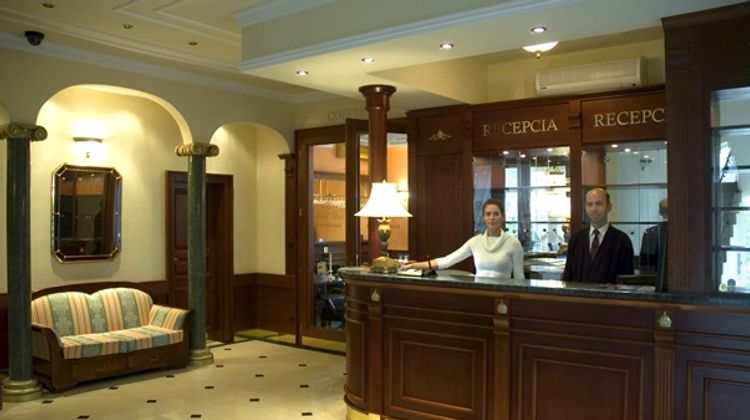 Hotel Brix Lobby